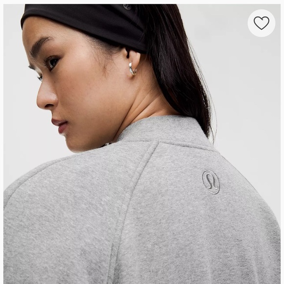 NWOT Women’s Lululemon Scuba Oversized Varsity Jacket Plush Size XL/XXL - Picture 6 of 7